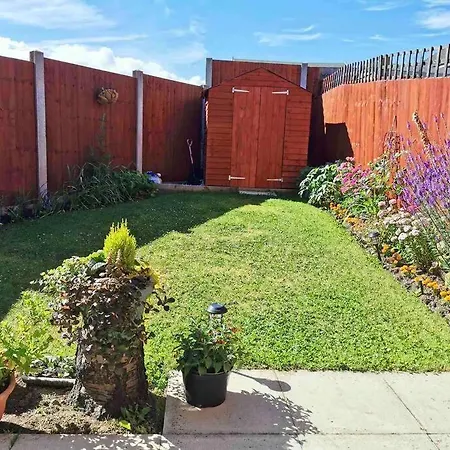 House With Breath Of Fresh Air Vila Bloxwich Exterior foto